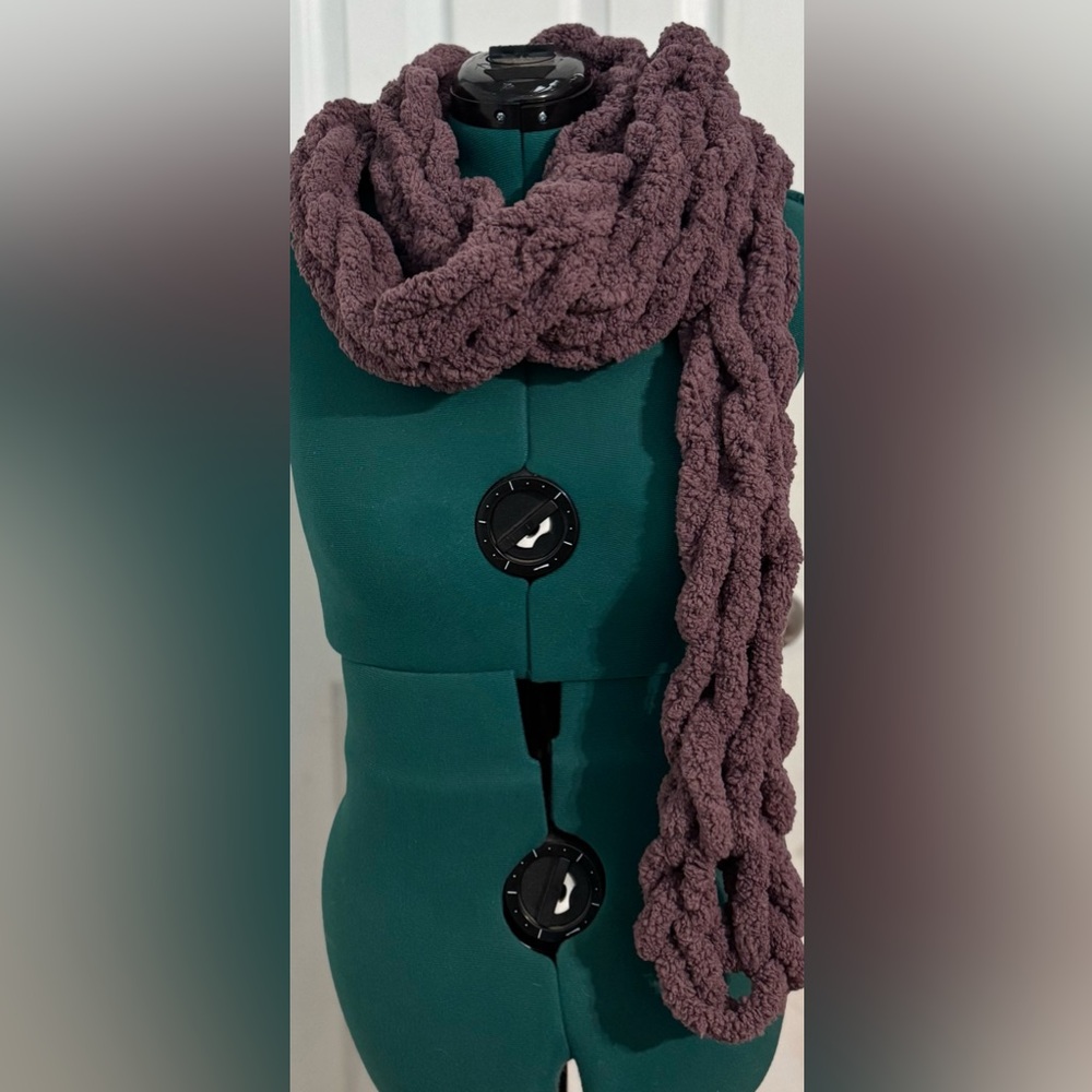Handmade Hand Crafted Oversized Knit Scarf Dusty Purple - Picture 2 of 2